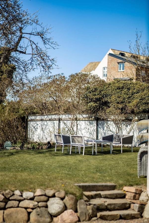Hotell Villa Roenne Angelholm Exterior photo